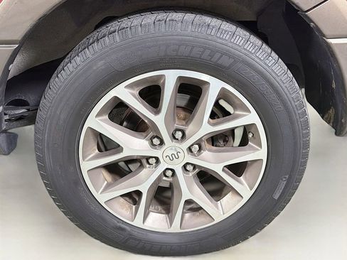 Used 2017 Ford Expedition EL King Ranch image 28