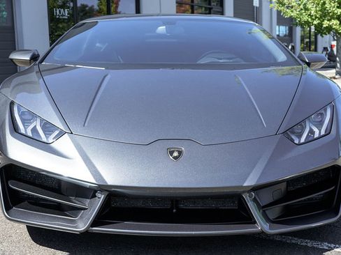 Used 2017 Lamborghini Huracan LP 580-2 RWD image 13