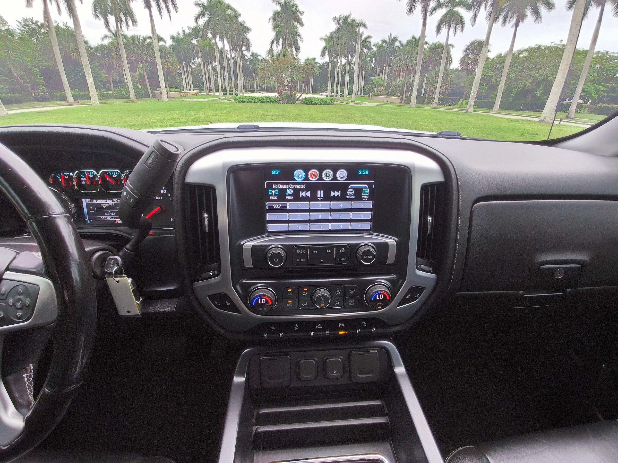 Used 2019 GMC Sierra 2500 SLT AWD/4WD image 11