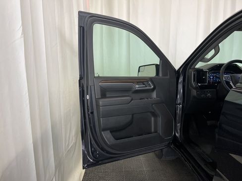 Used 2023 Chevrolet Silverado 1500 RST w/ LPO, Dark Essentials Package AWD/4WD image 16