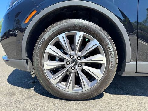 Used 2021 Lincoln Corsair Reserve w/ Equipment Group 201A AWD/4WD image 3