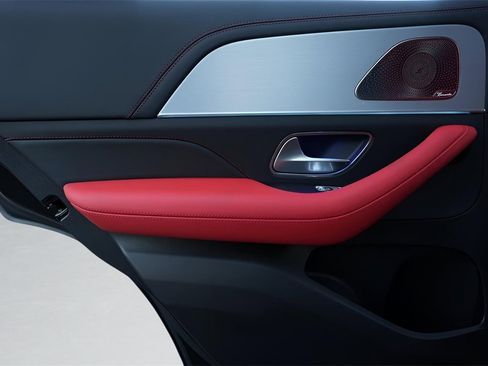 Used 2025 Mercedes-Benz GLE 63 AMG S w/ AMG Night Package image 30