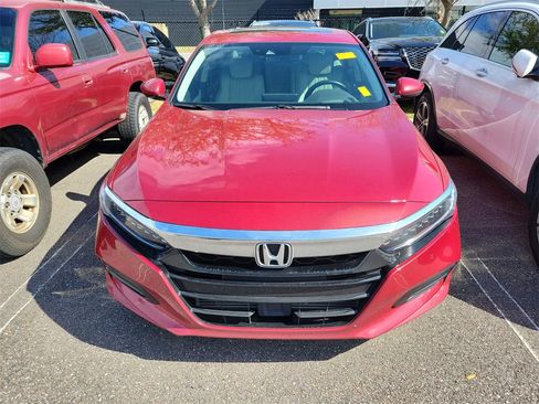 Used 2020 Honda Accord Touring image 10
