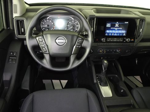 Certified 2025 Nissan Frontier S w/ S Utility Package image 33