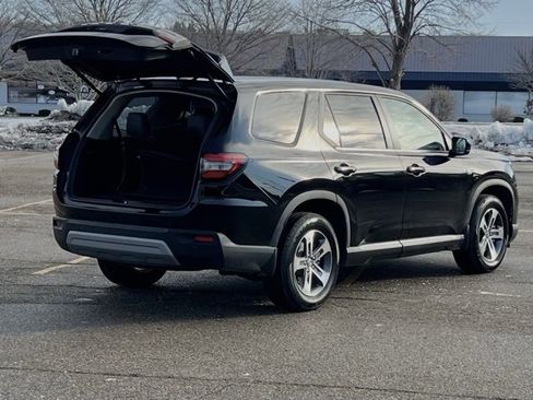 Certified 2025 Honda Pilot EX-L image 15