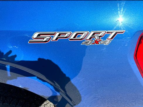 Used 2022 Ford F150 Lariat w/ Equipment Group 502A High image 10