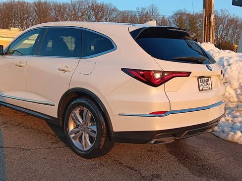 Used 2023 Acura MDX SH-AWD image 3