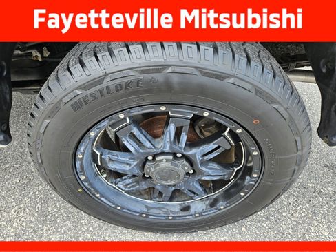 Used 2014 Toyota Tundra SR5 w/ SR5 Upgrade Package RWD image 14