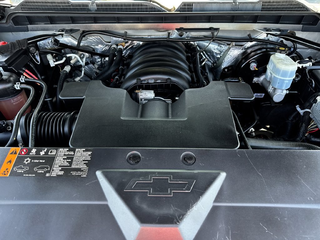 Used 2018 Chevrolet Silverado 1500 LT w/ Texas Edition AWD/4WD image 24