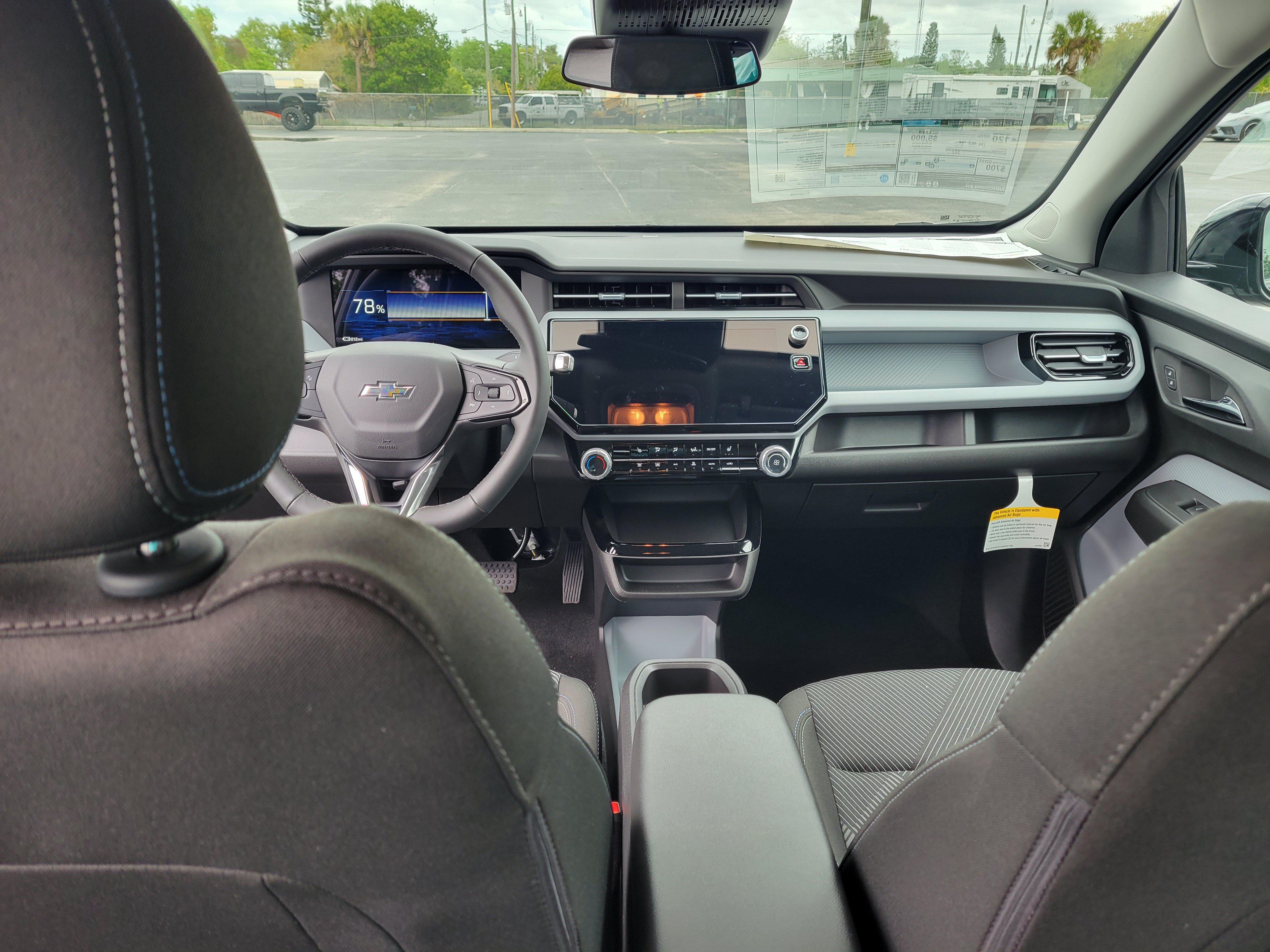 New 2027 Chevrolet Bolt LT w/ Comfort Package FWD image 13
