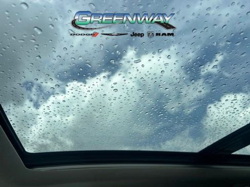 Used 2020 GMC Terrain Denali w/ Denali Premium Package FWD image 30