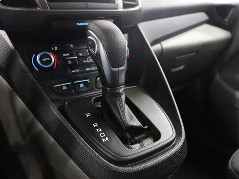 Used 2021 Ford Transit Connect XLT FWD image 39