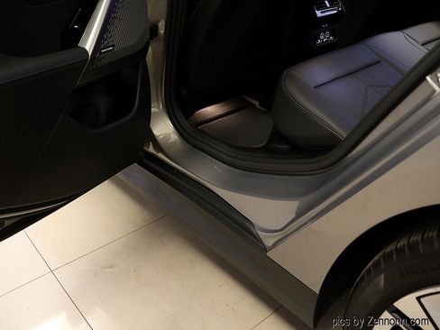 Certified 2026 BMW 540i xDrive AWD/4WD image 31