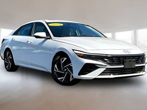 Used 2024 Hyundai Elantra Limited FWD image 1