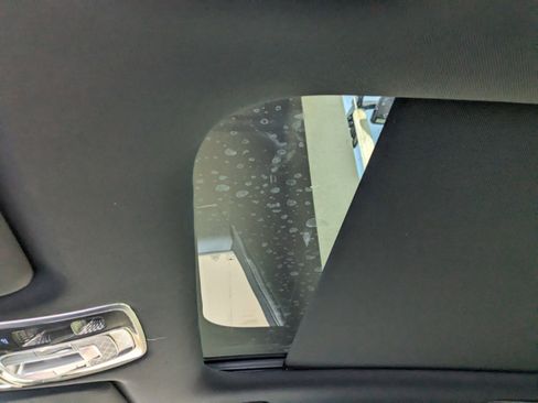 Used 2024 Genesis GV70 3.5T Sport image 19