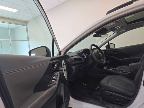 Used 2025 Subaru Crosstrek 2.5i Limited w/ Crosstrek Mirror Package AWD/4WD image 23