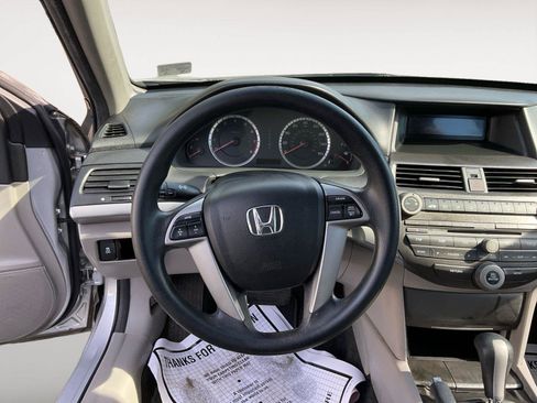 Used 2012 Honda Accord LX image 12