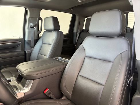 Used 2024 Chevrolet Silverado 1500 LTZ AWD/4WD image 36