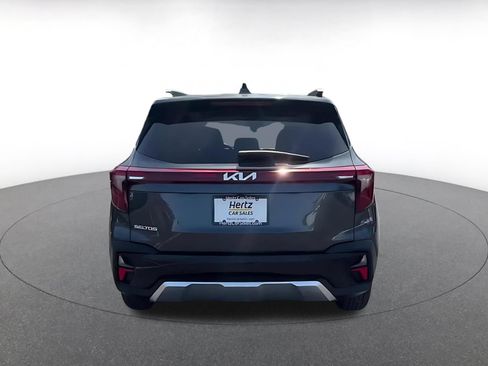 Used 2025 Kia Seltos S FWD image 12
