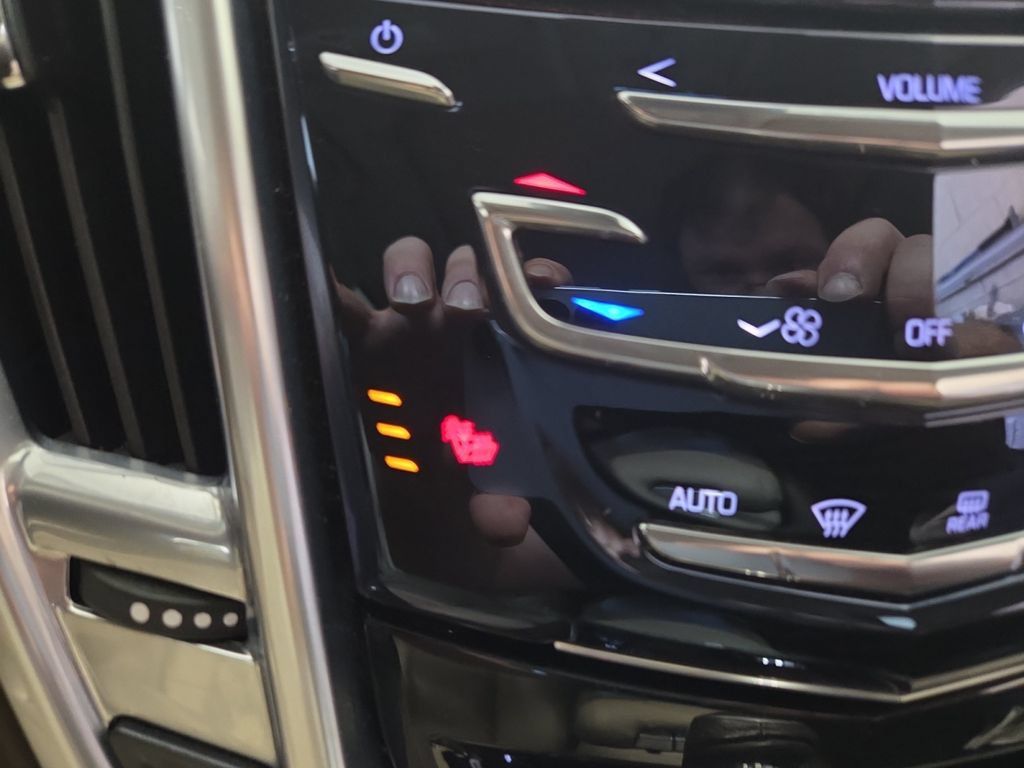 Used 2014 Cadillac SRX Performance w/ Driver Awareness Package FWD image 20