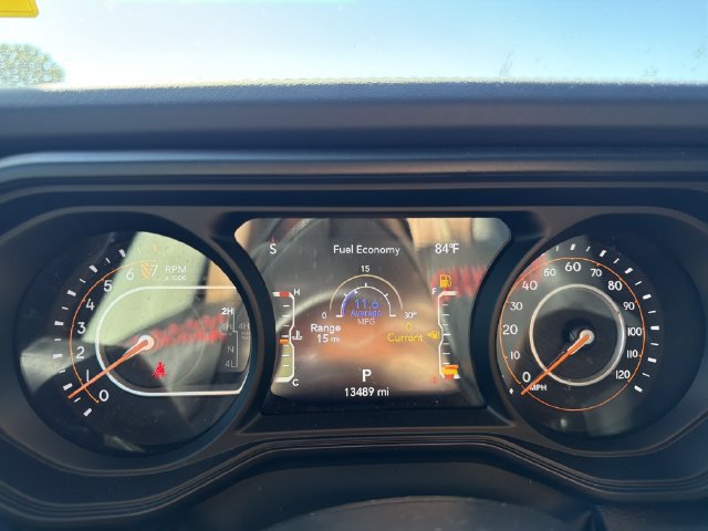 Used 2025 Jeep Gladiator Rubicon AWD/4WD image 31