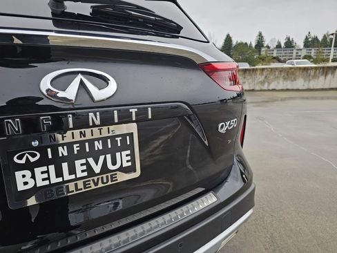 Used 2021 INFINITI QX50 Essential w/ Cargo Package image 24