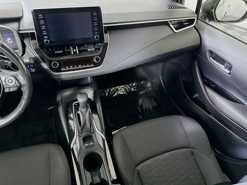 Used 2019 Toyota Corolla SE FWD image 24