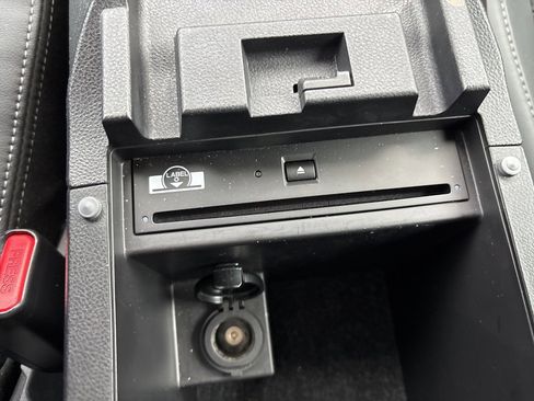 Used 2023 Subaru Outback Touring XT image 21