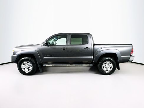 Used 2015 Toyota Tacoma 4x4 Double Cab image 4