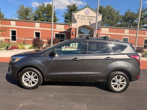 Used 2018 Ford Escape SE AWD/4WD image 9