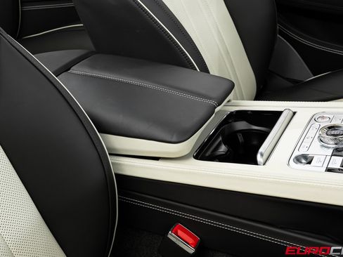 Used 2023 Bentley Continental GT Mulliner image 33