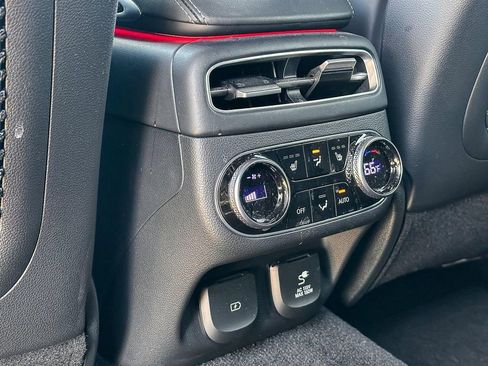 Used 2022 Genesis GV70 3.5T Sport w/ Sport Prestige Package image 33