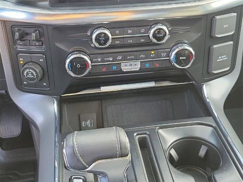 Certified 2022 Ford F150 Lariat w/ Trailer Tow Package image 29