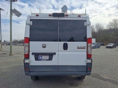 Used 2017 RAM ProMaster 1500 w/ Interior Convenience Group image 13