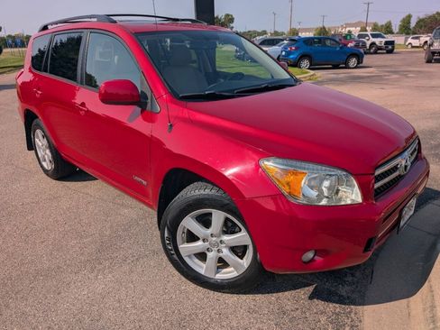 Used 2006 Toyota RAV4 Limited AWD/4WD image 3