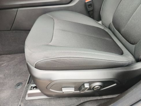 New 2025 Jeep Grand Cherokee Laredo X image 19