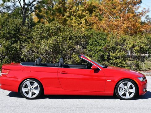 Used 2008 BMW 335i Convertible image 41