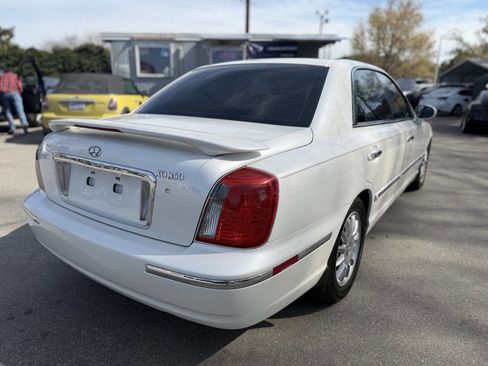 Used 2004 Hyundai XG350 Base 4dr Sedan image 5