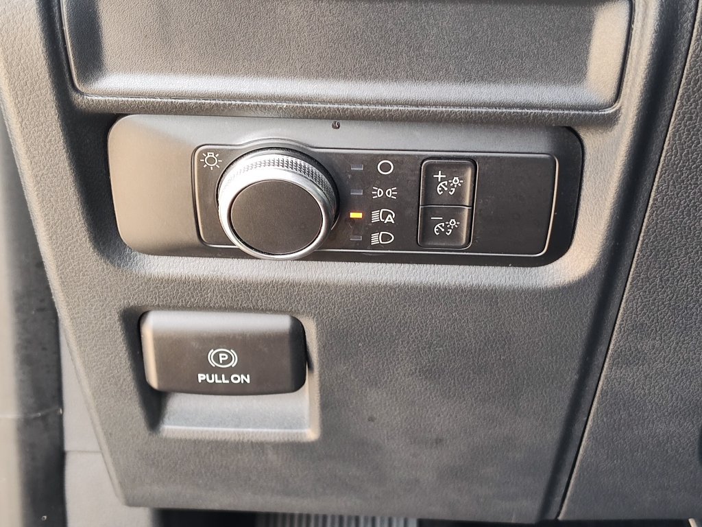 Used 2022 Ford Expedition Max XLT RWD image 24