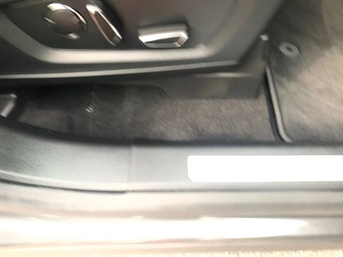 Used 2020 Ford Explorer Limited w/ Class III Trailer Tow Package image 57