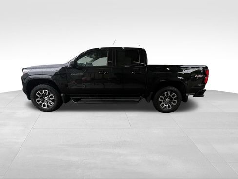 Used 2023 Chevrolet Colorado Z71 w/ Z71 Convenience Package 2 AWD/4WD image 10