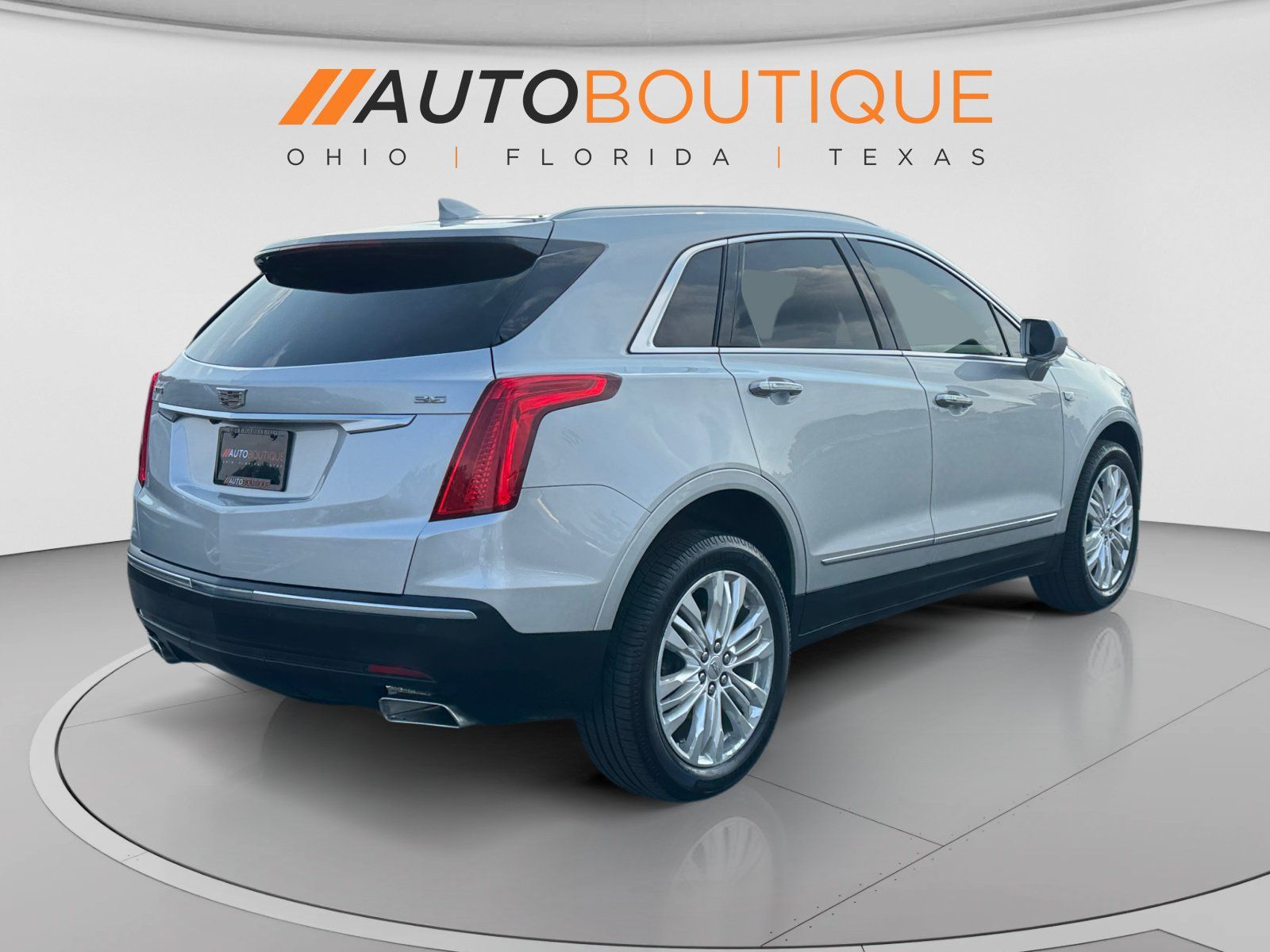 Used 2019 Cadillac XT5 Premium Luxury FWD image 5