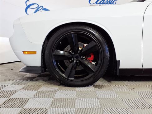 Used 2013 Dodge Challenger R/T Plus image 7