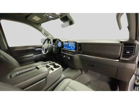 Used 2023 Chevrolet Silverado 1500 LT image 17