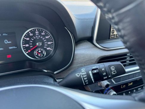 Used 2022 Kia Telluride EX w/ EX Premium Package FWD image 21