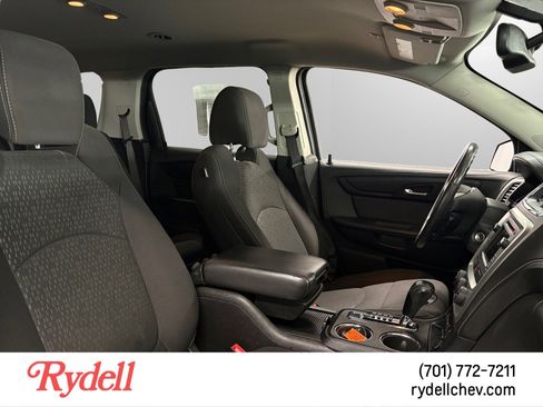 Used 2016 GMC Acadia SLE AWD/4WD image 17