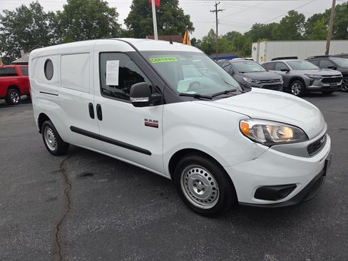 Used 2022 RAM ProMaster City Tradesman FWD image 1