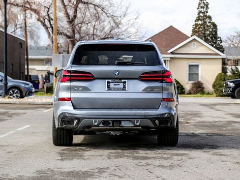New 2026 BMW X5 xDrive50e w/ Executive Package image 4