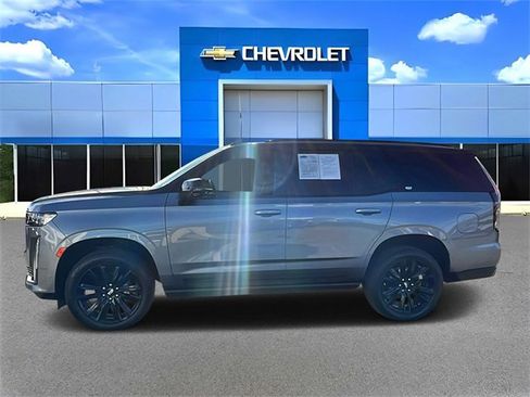 Used 2021 Cadillac Escalade Sport w/ Driver Assist Tech Package image 6