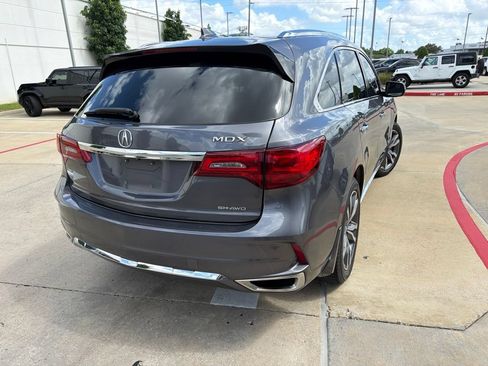Used 2019 Acura MDX w/ Advance & Entertainment AWD/4WD image 4